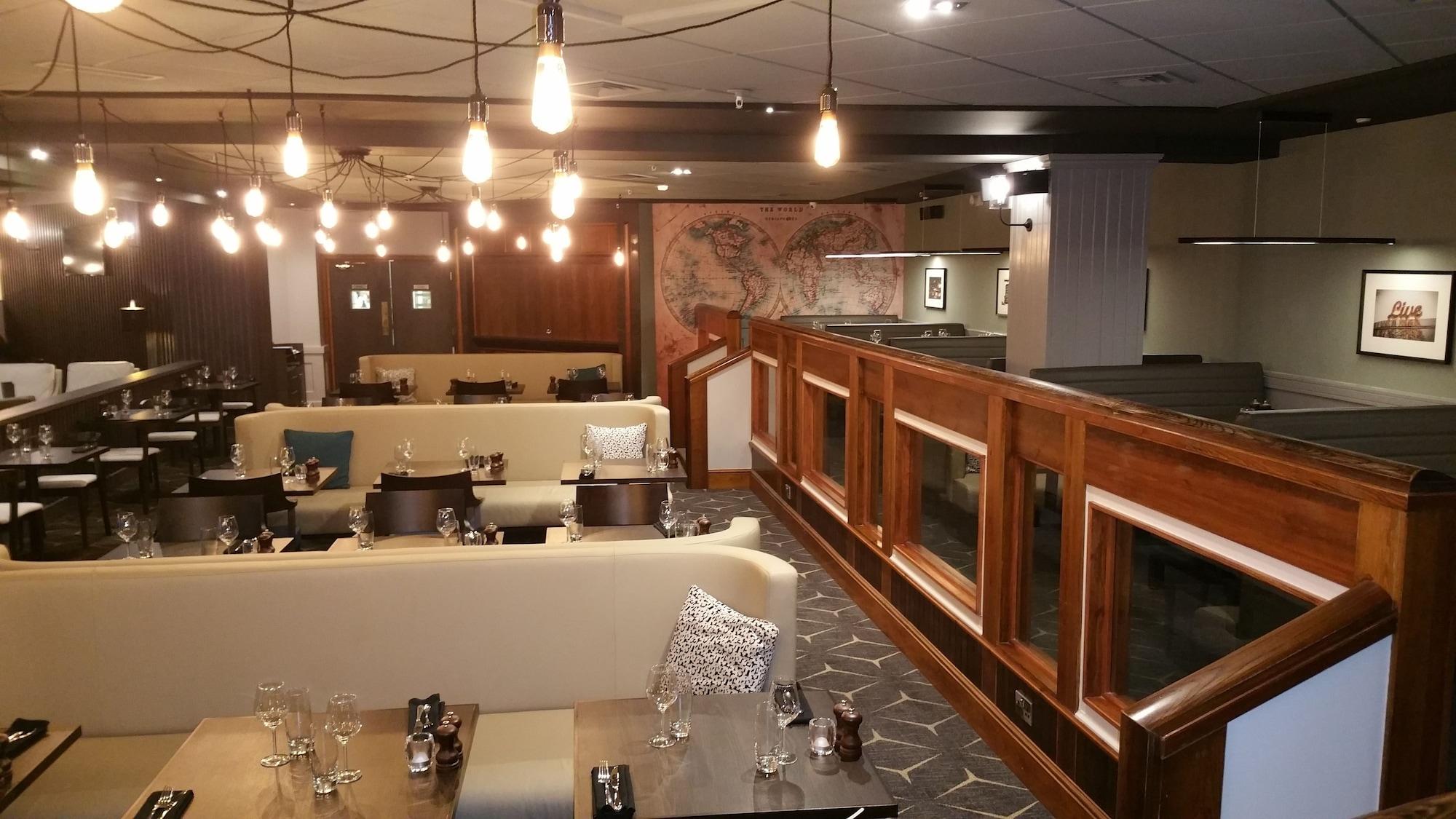 Restaurant Crowne Plaza Nottingham by IHG