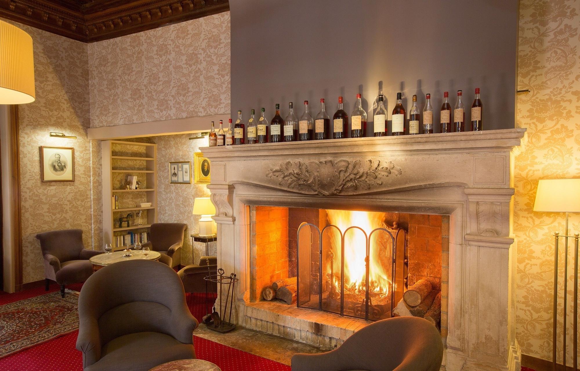 Bar/Salón Hotel Chantilly Le Relais D'aumale