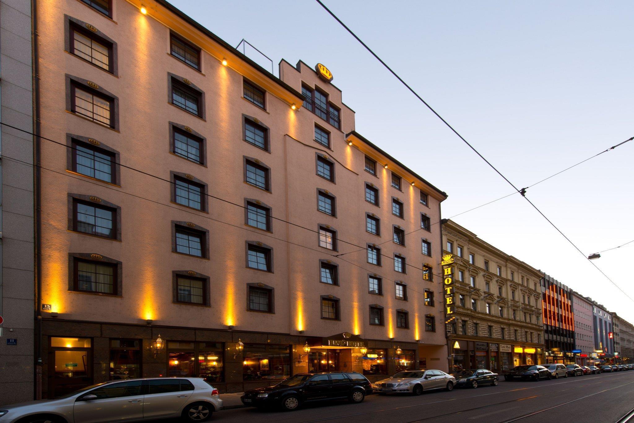 Vista Exterior KING's HOTEL First