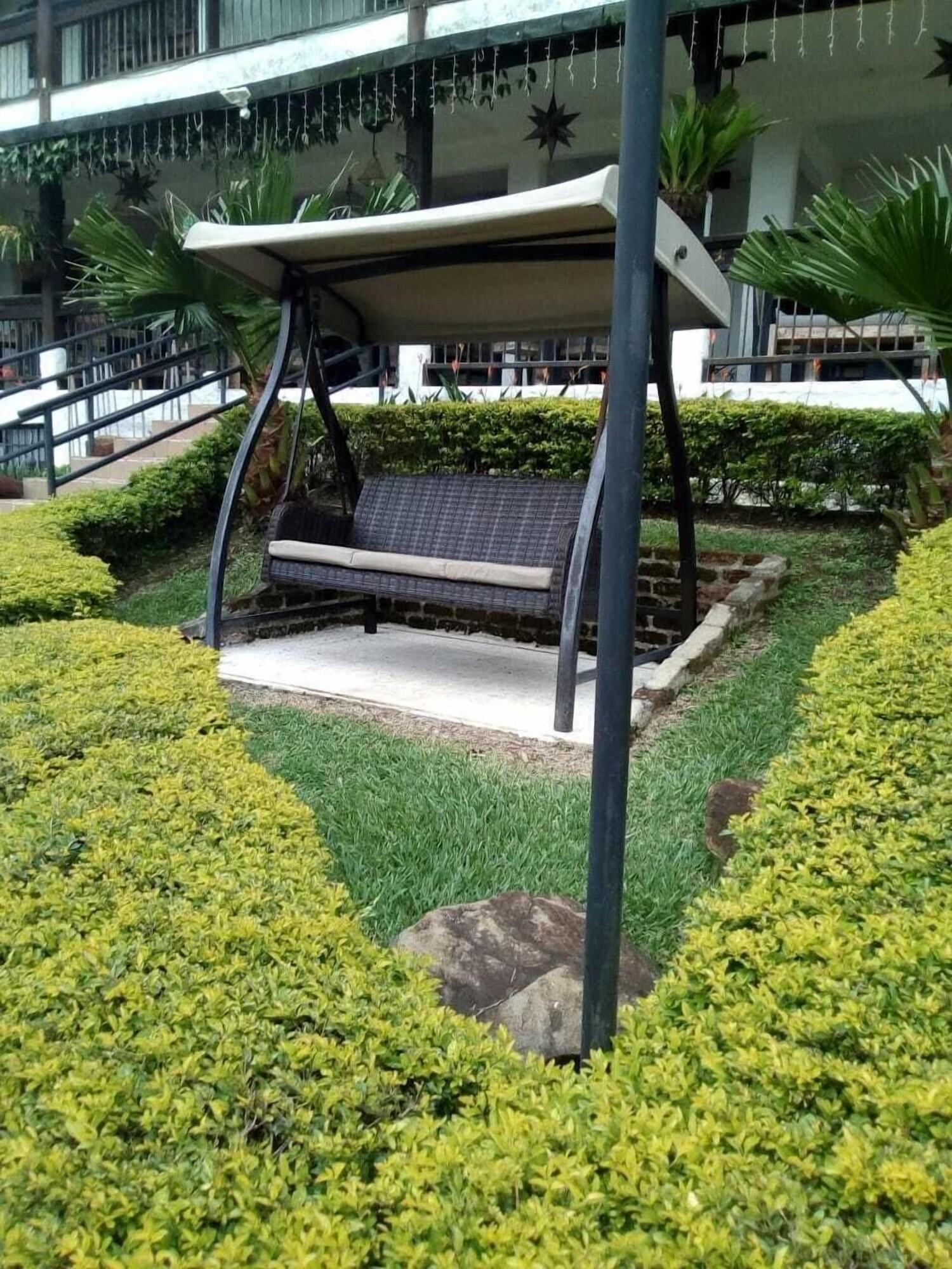 Comodidades del Alojamiento Hotel La Cuspide