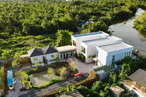 Alojamiento - Yunoya Riverside Villa