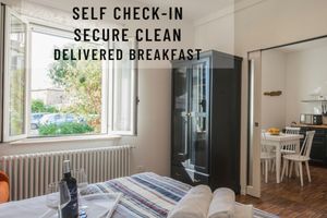 Alquiler Vacacional - Studio with Garden (2 km from the city center) - Out of ZTL - Free Parking