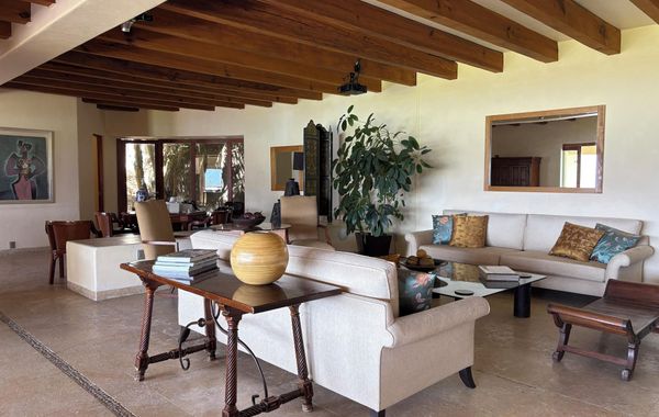 Luxury with Lake View, Swimming Pool, Jacuzzi and Fitness Center - Hoteles con alberca en Valle de Bravo