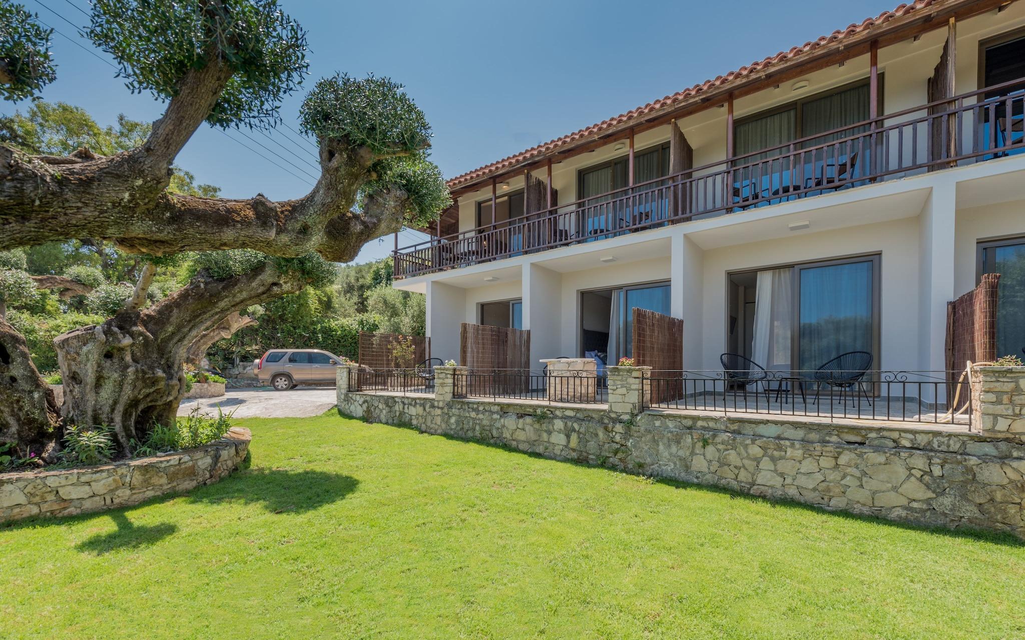 Vista Lobby Eptanisos Beachfront Suites Zante