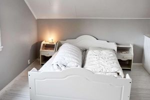 Arriendo temporal - 4 Star Holiday Home in Midsund