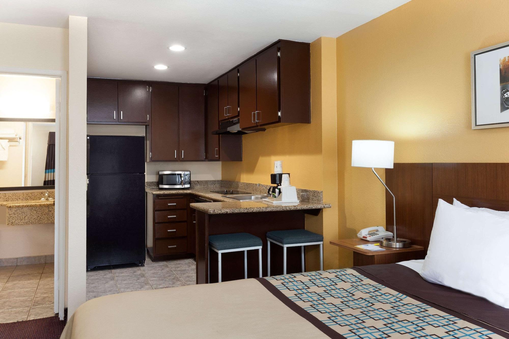 Habitación Days Inn by Wyndham Mission Valley/SDSU