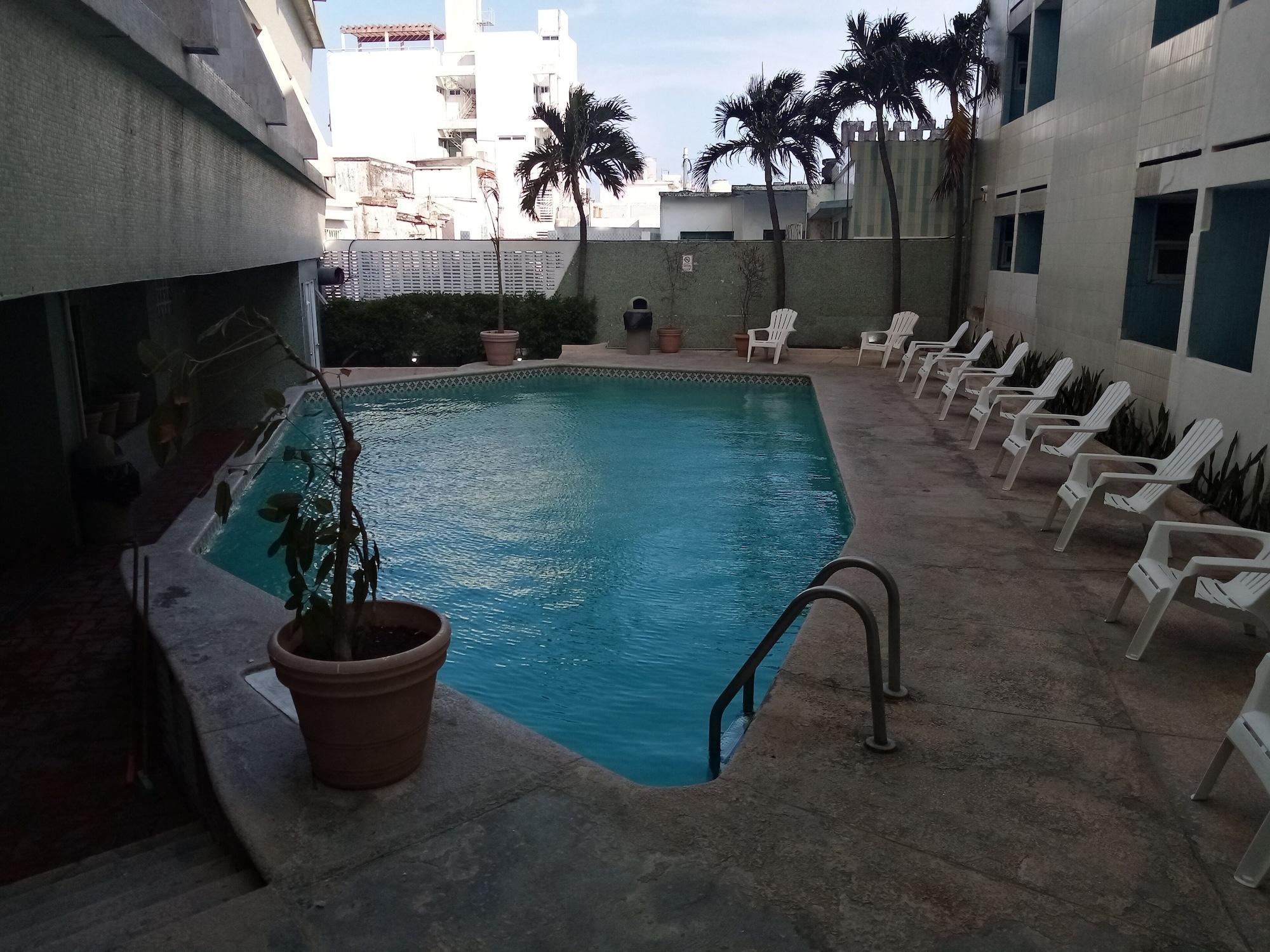 Instalaciones Recreativas Hotel Royalty