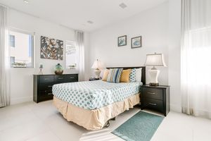 Alquiler Vacacional - 2 Bedroom 2 Bath Loft with Exclusive Rooftop & Hot Tub