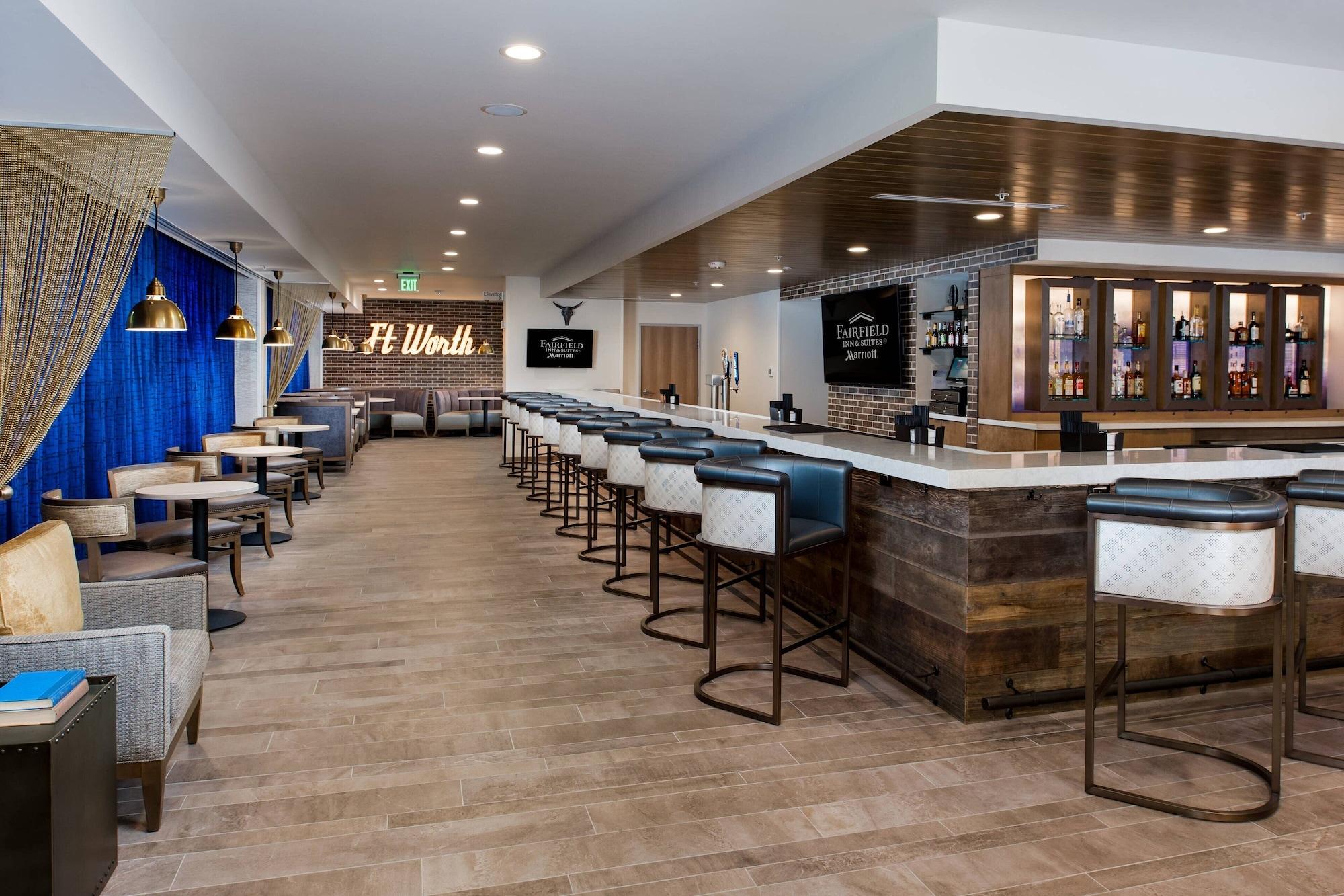 Bar/Salón Fairfield Inn & Suites Fort Worth Downtown/Convention Center