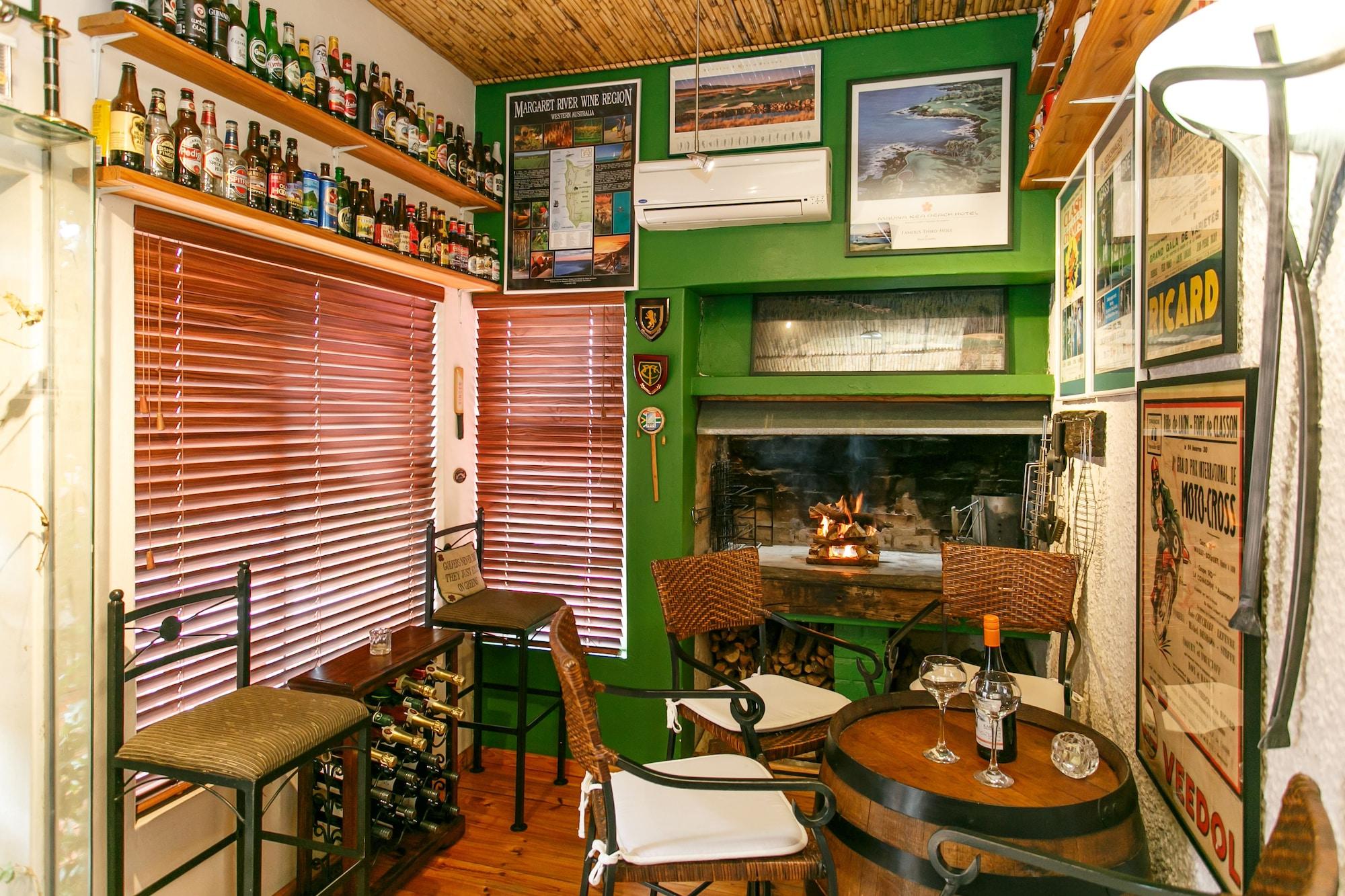 Bar/Salón Gumtree Guest House