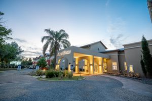 Alojamiento - Howard Johnson Plaza Villa Carlos Paz