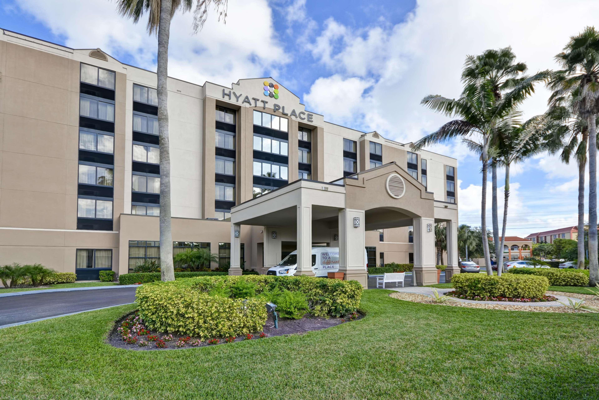 Vista Exterior Hyatt Place Miami Airport West/Doral