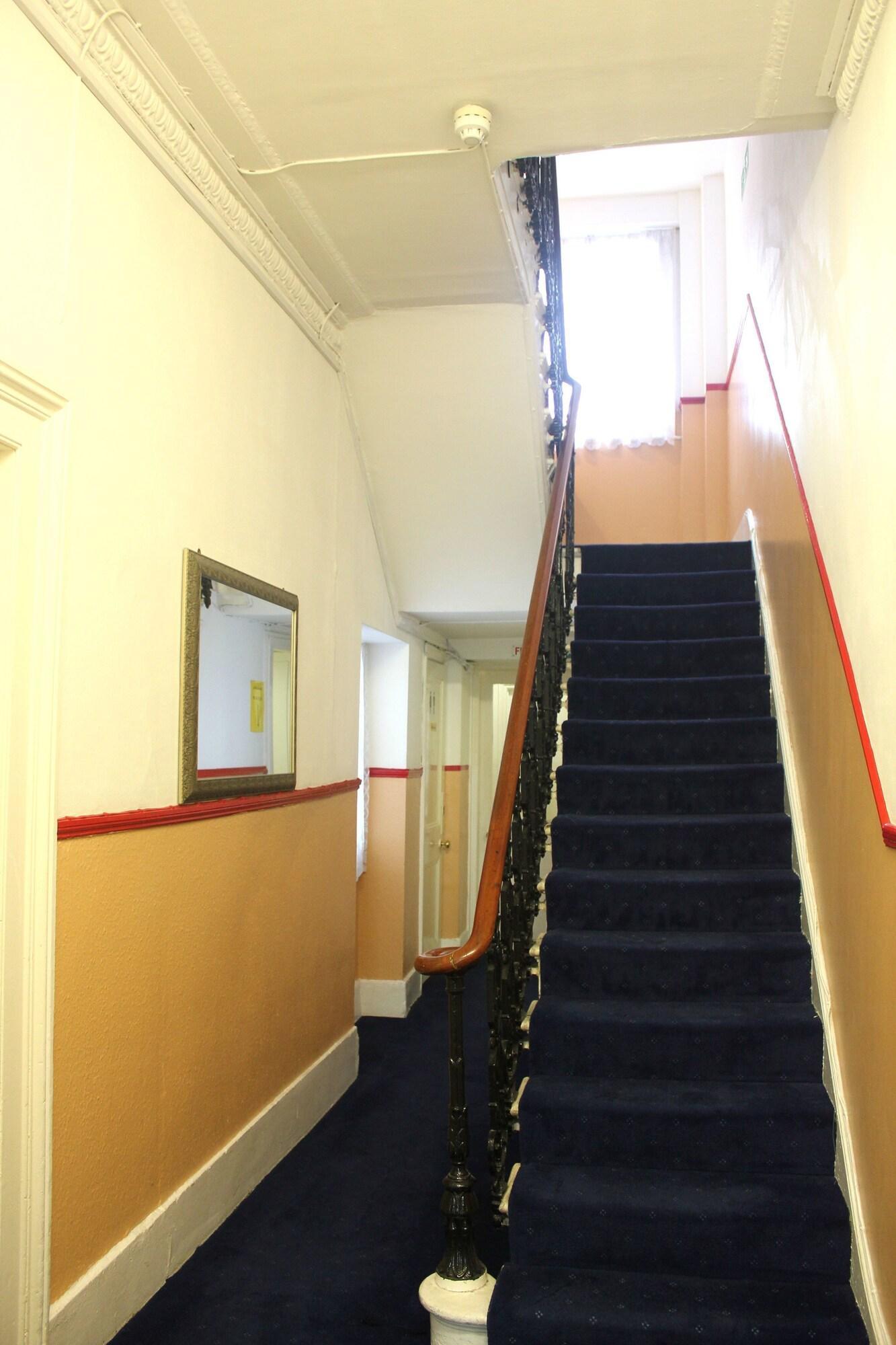 Vista Lobby Stanley House