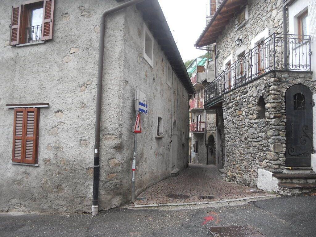Varios La Spina