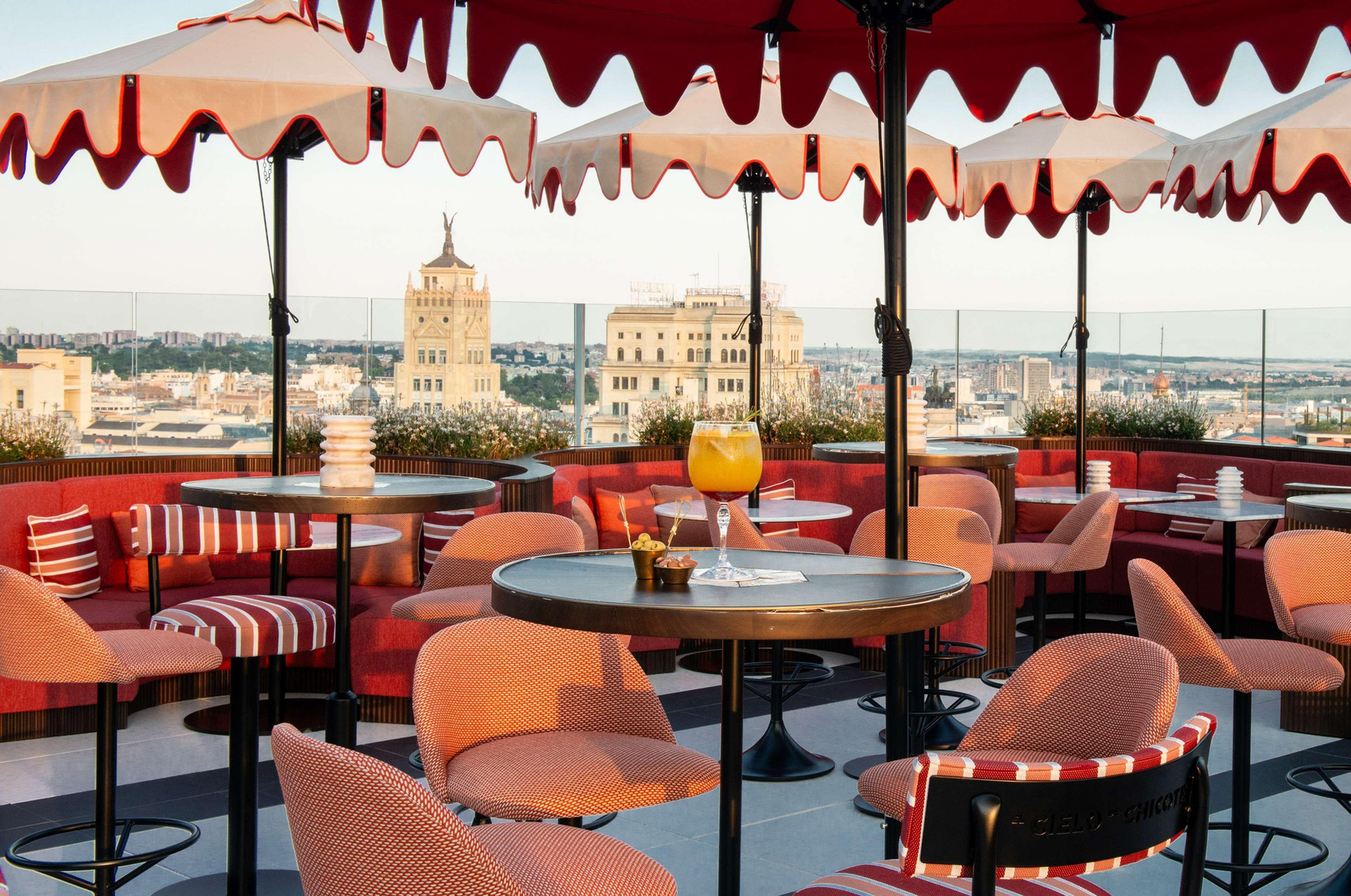 Restaurant Hotel Montera Madrid, Curio Collection By Hilton
