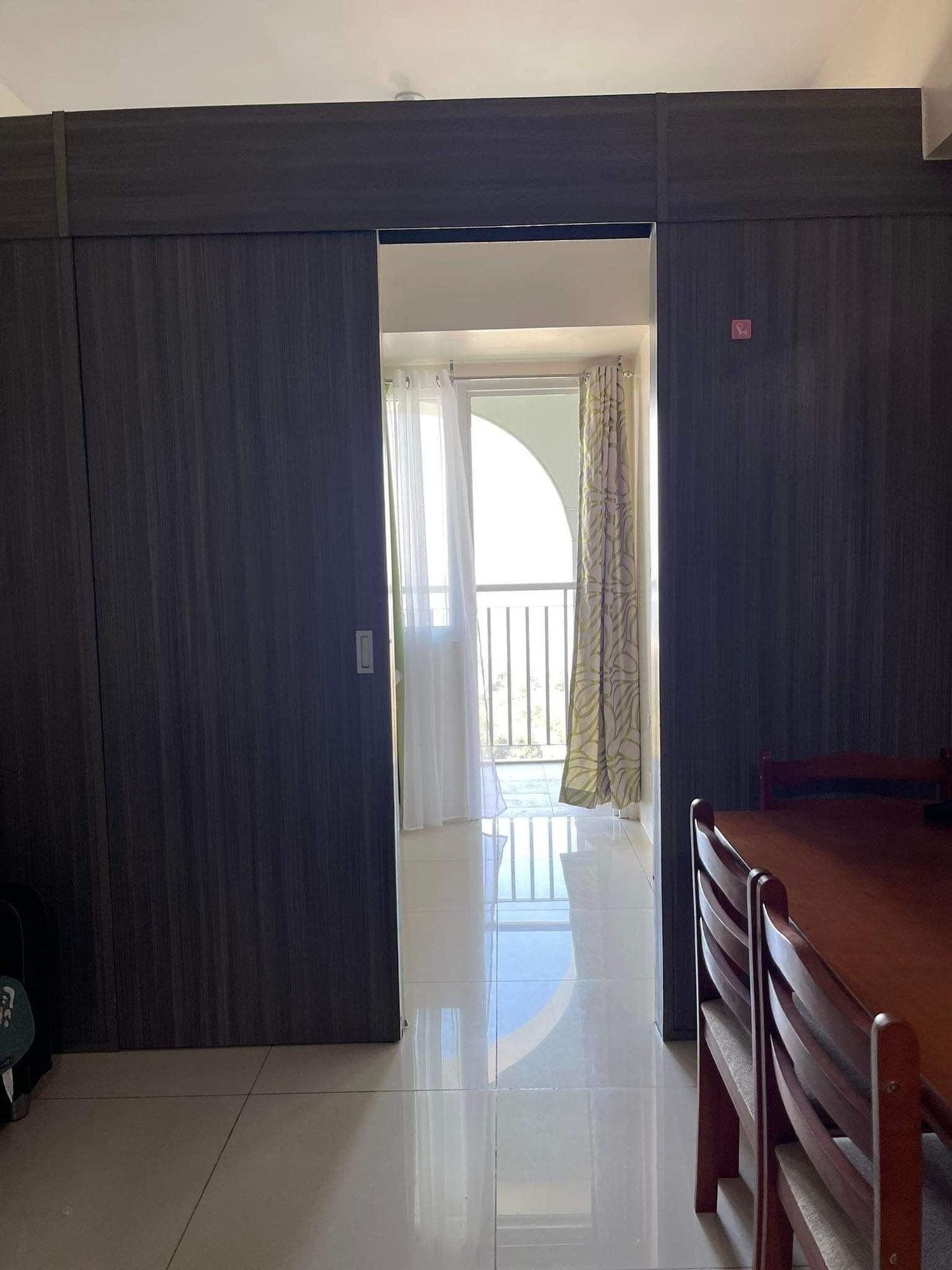 Comodidades del Alojamiento Green Residences Taft Ave. by darpm