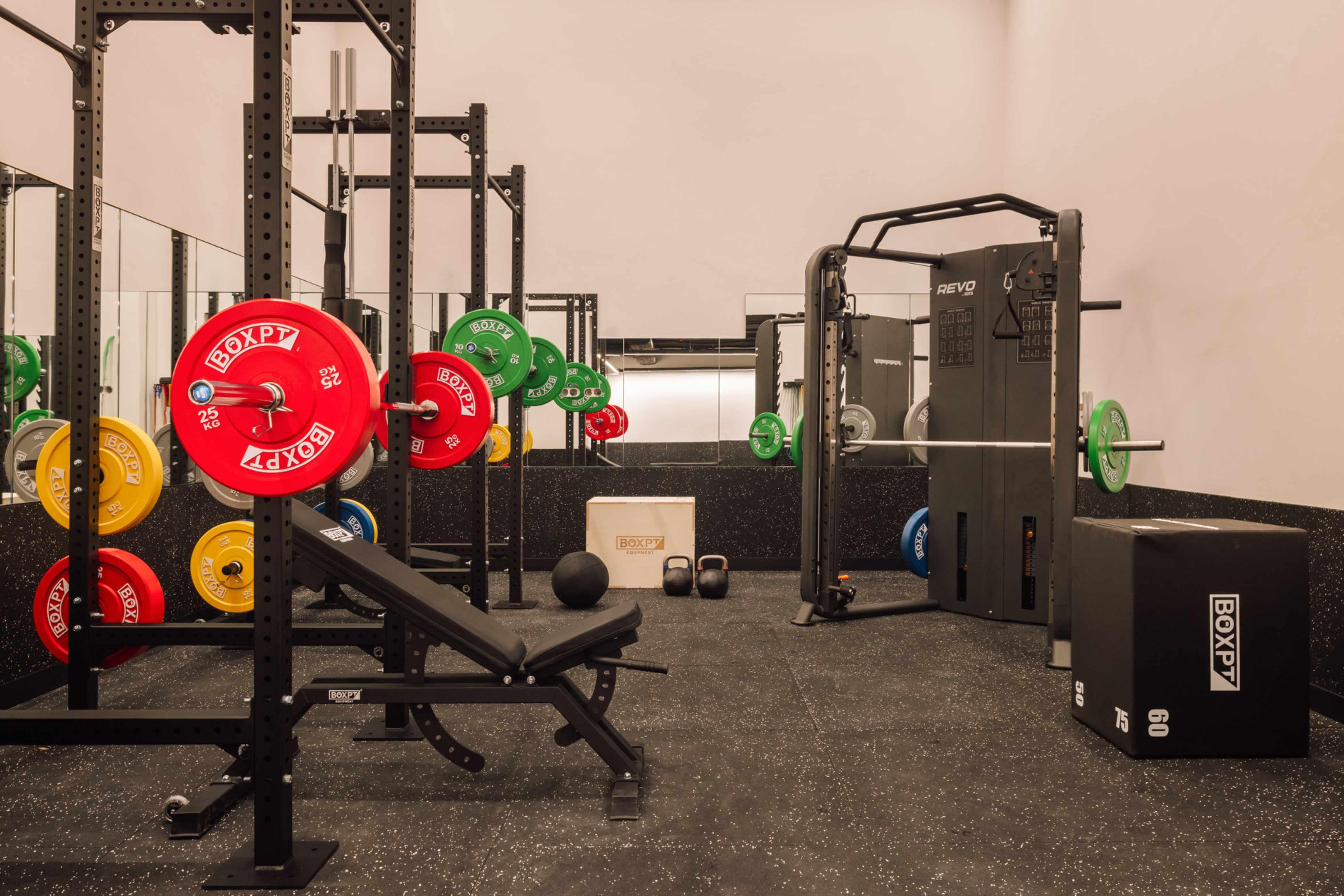 Gimnasio Locke de Santa Joana