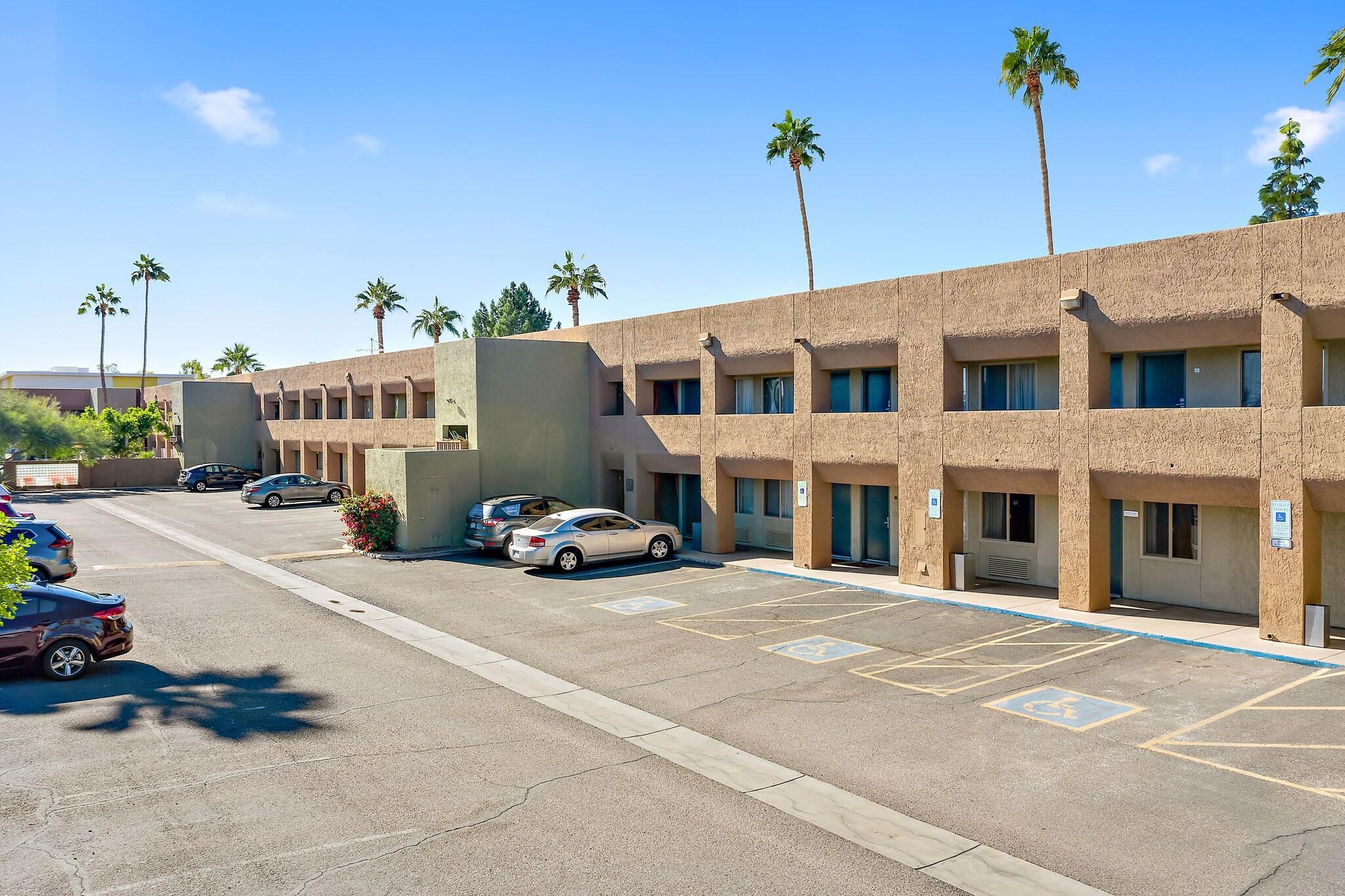 Vista Exterior Scottsdale Parkview Resort