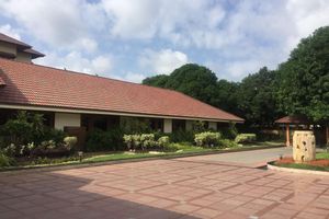 Alojamiento - Madhubhan Resort & Spa