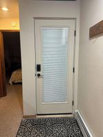 Alquiler Vacacional - 3/3 townhome, w/ garage & EV charger, w&d, near hot tub/pool, free bus & town!