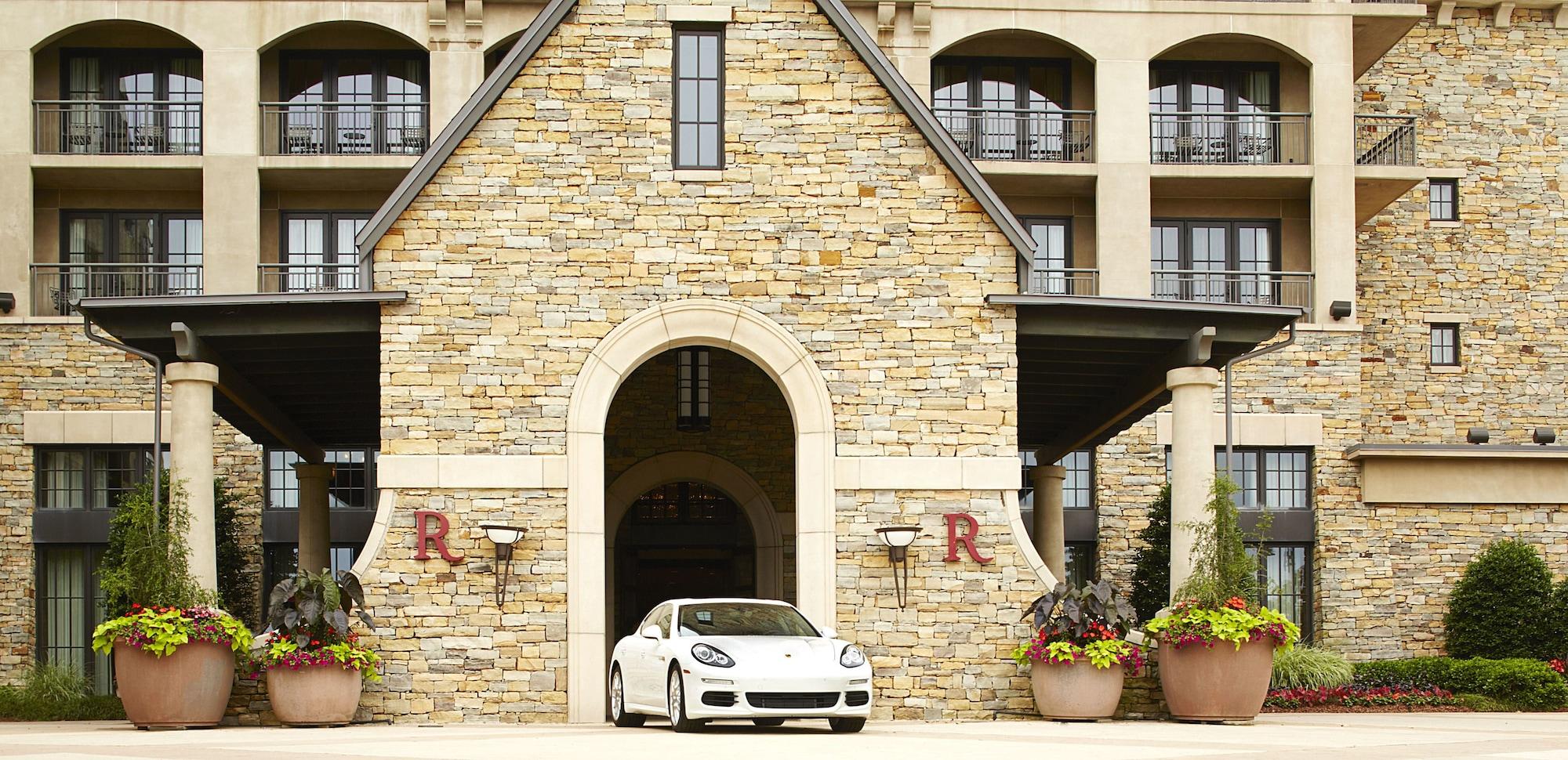 Vista Exterior Renaissance Birmingham Ross Bridge Golf Resort & Spa