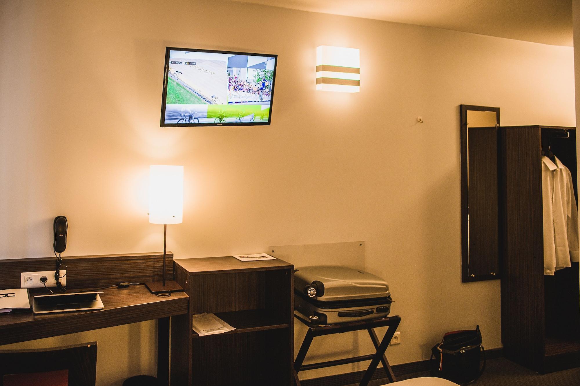 Habitación DC Hotel Charleroi Airport