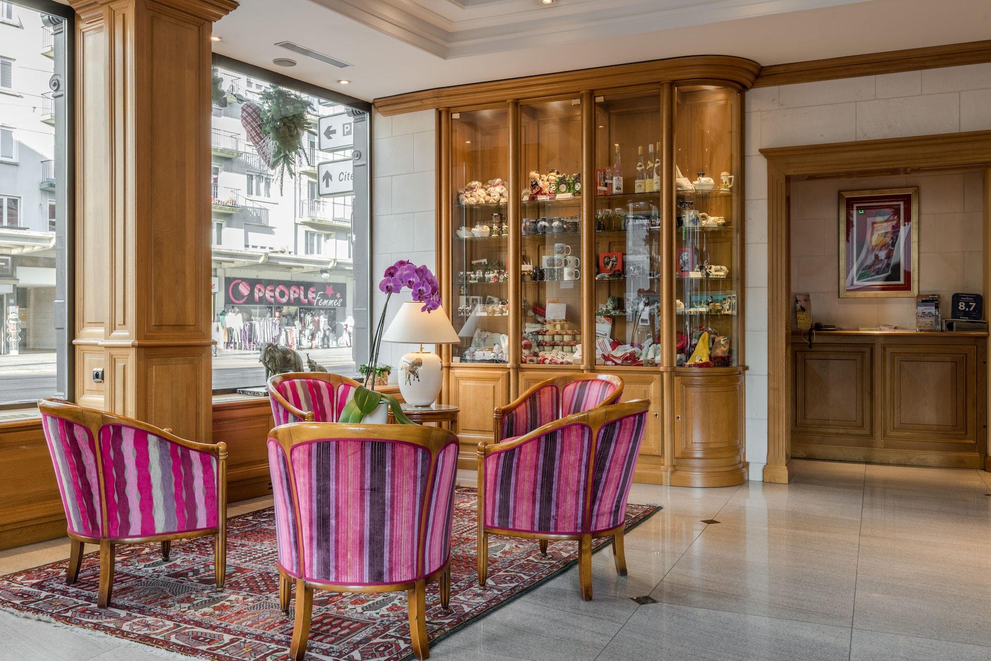 Vista Lobby Hotel Bristol