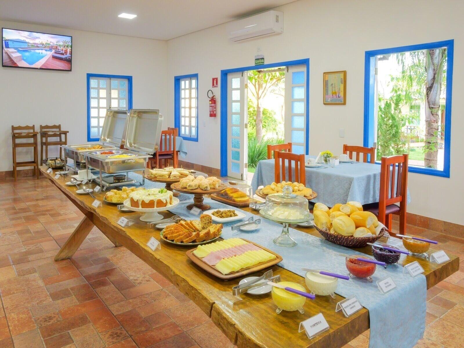Bar/Salón Pousada Ouro Preto de Bonito