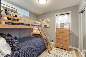 Alquiler Vacacional - Lake Front Home w/ Hot Tub, Fire pit, yard, walk to Wisp Resort,Tubing Hill View