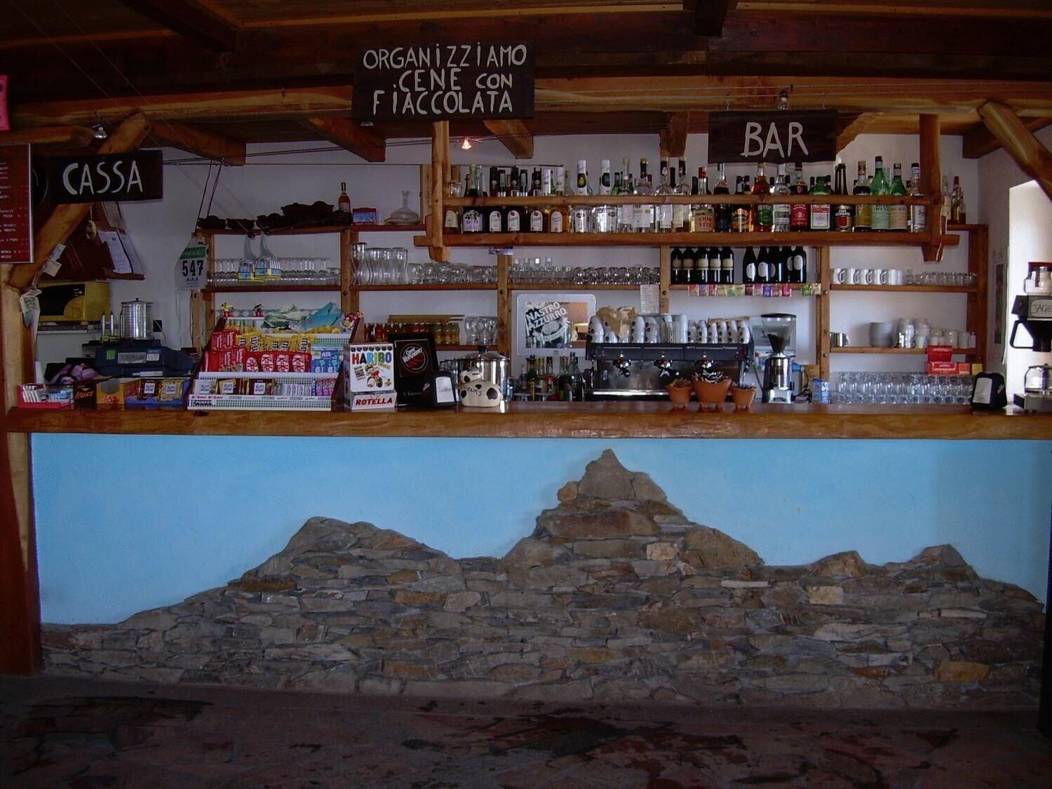 Bar/Salón Tana della Volpe