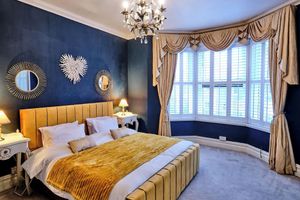 Alquiler Vacacional - Charming Cardiff Home With Private Parking & Modern Amenities