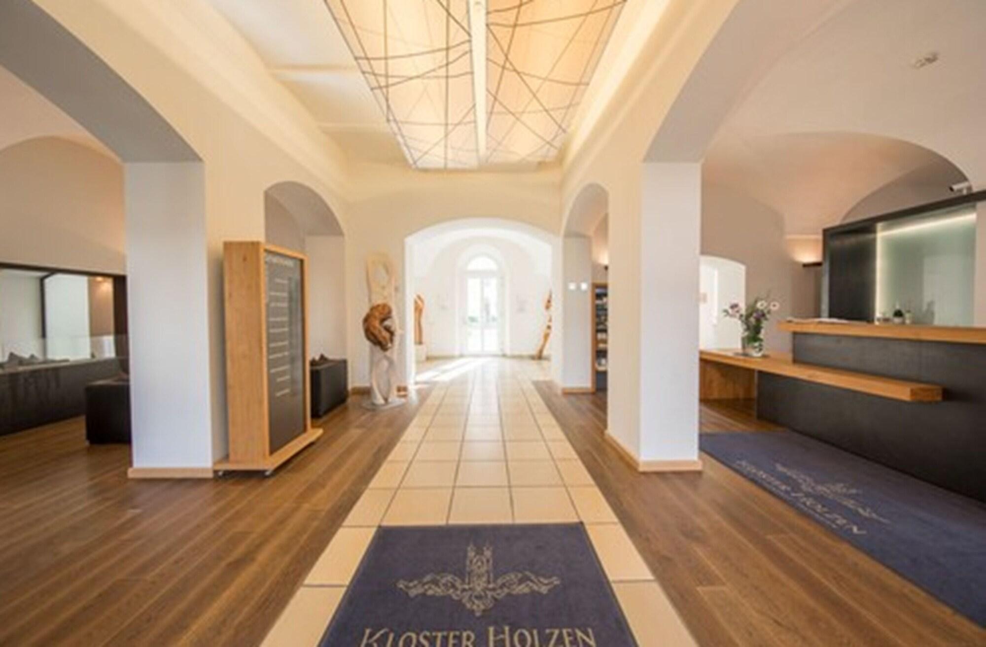 Vista Lobby Kloster Holzen Hotel