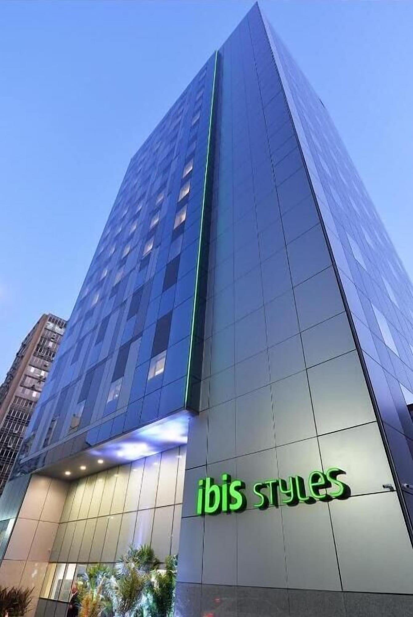 Vista Exterior Ibis Styles SP Centro