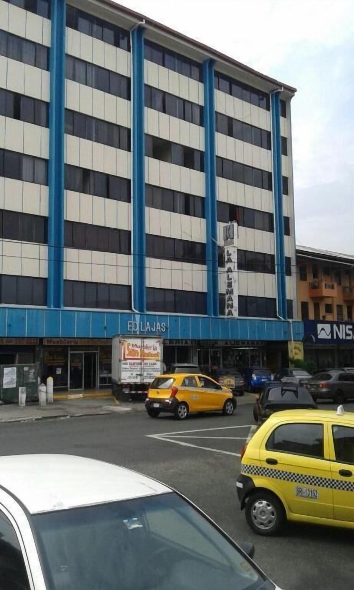 Vista Exterior Residencial Las Canarias