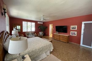 Alquiler Vacacional - 4 Bedrooms,5 beds, 3 Full bathrooms,Sleeps up to 8 with private pool