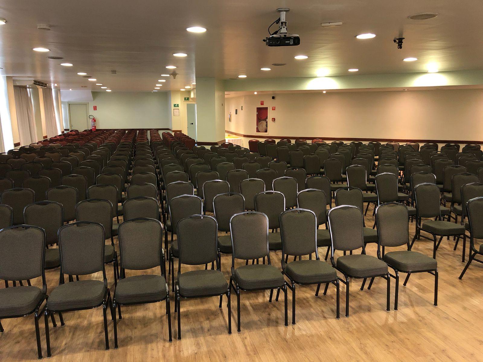Sala de Reuniones San Raphael