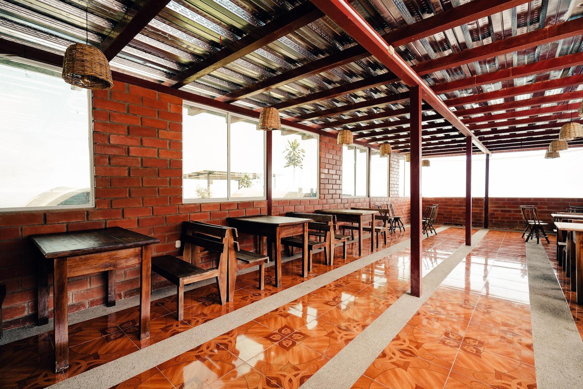 Restaurant Refugio Suncamal By Rotamundos