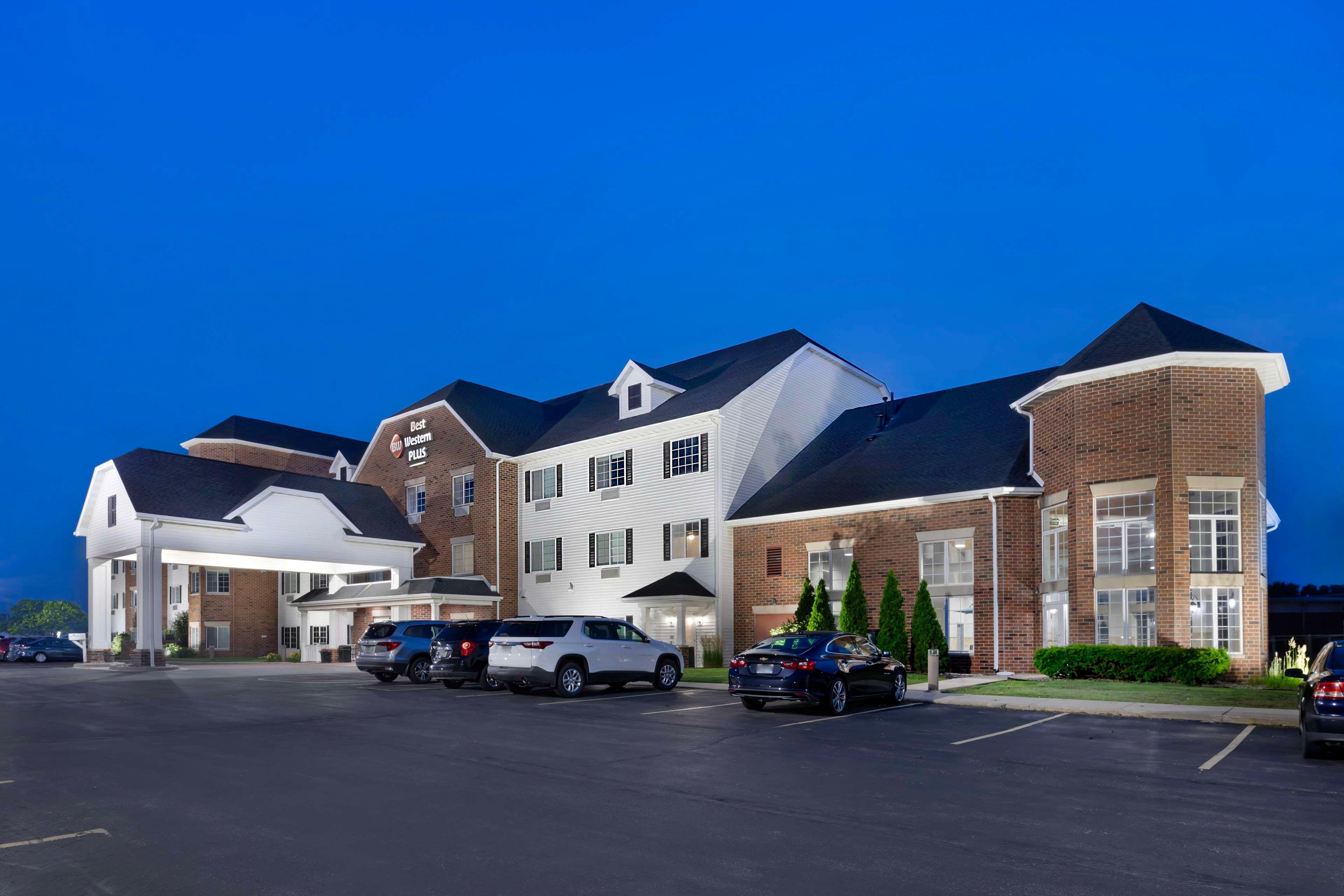 Vista Exterior Best Western Plus Appleton Airport/Mall Hotel