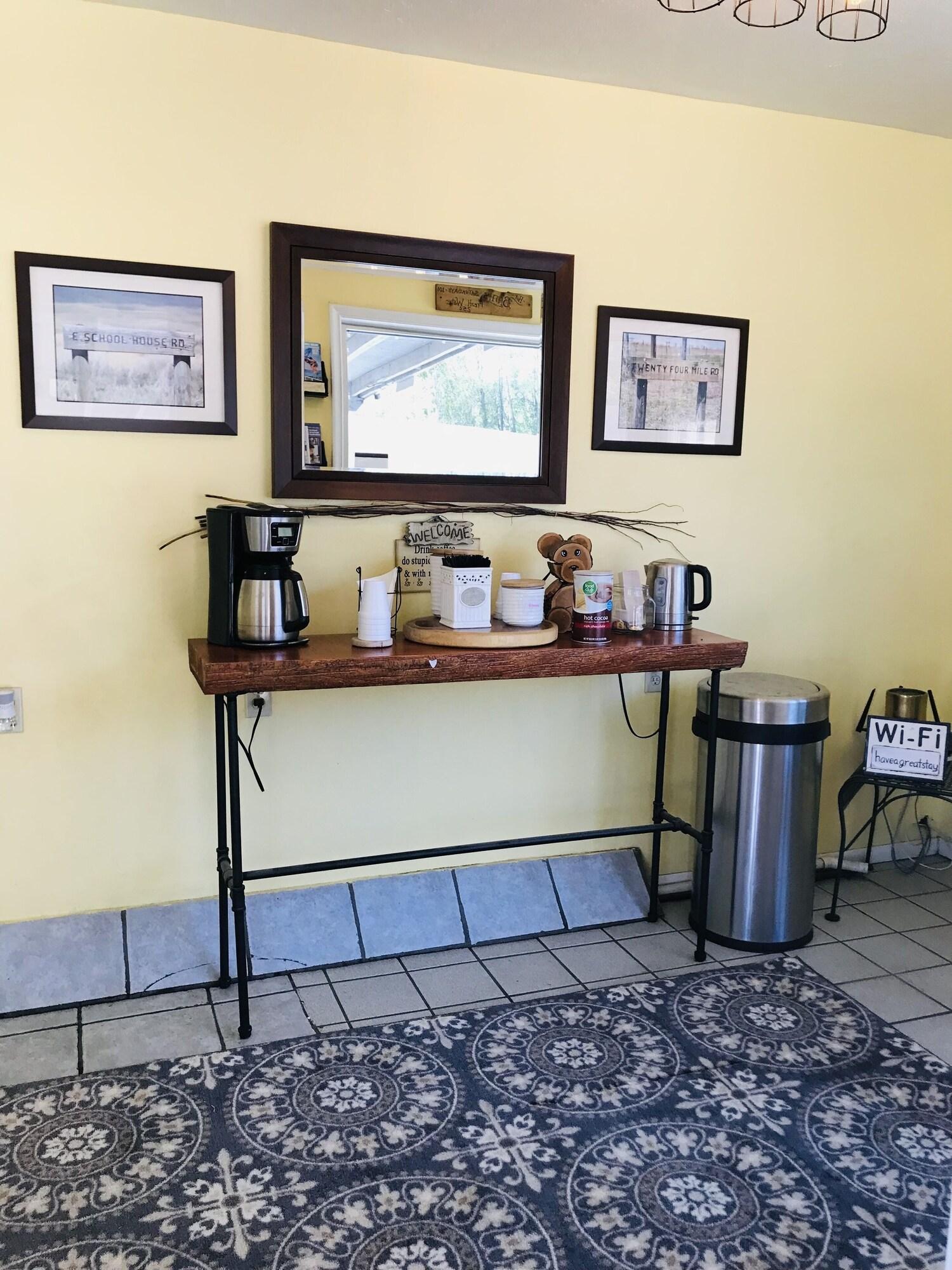 Comodidades del Alojamiento Lava Spa Motel & RV Park