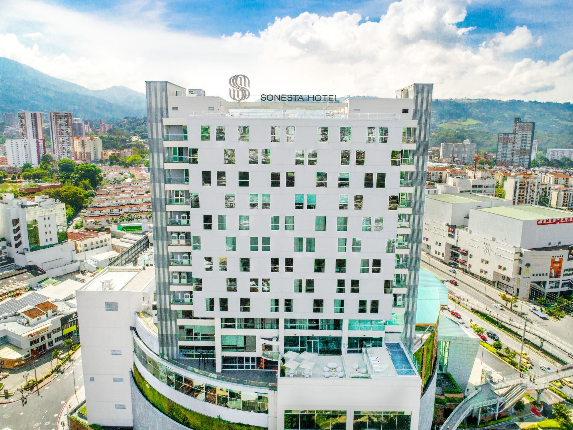 Vista Exterior Sonesta Hotel Bucaramanga