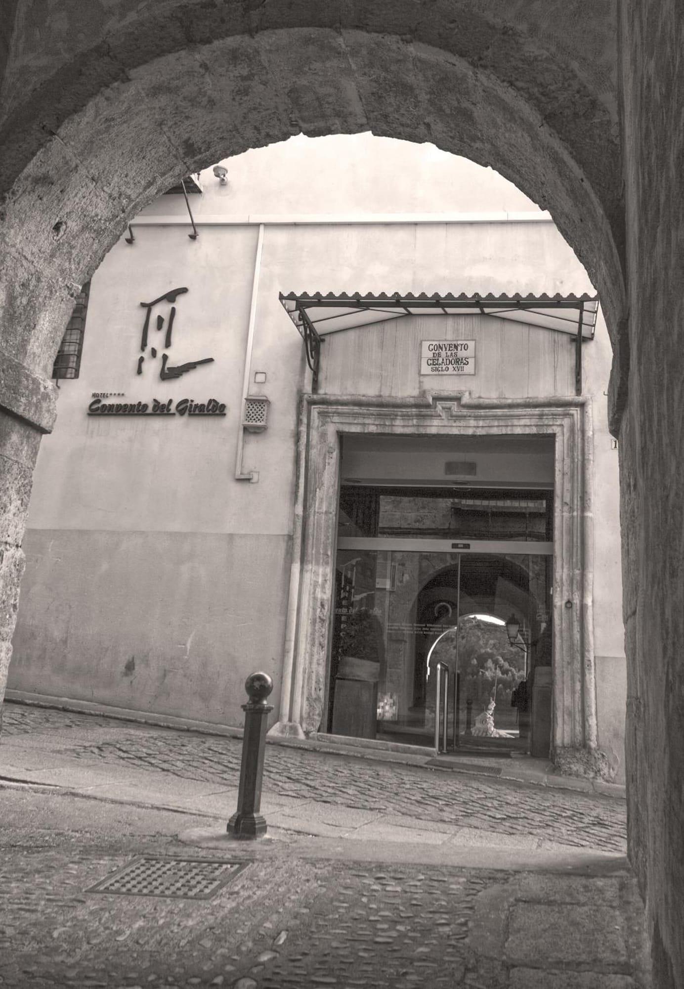 Vista Exterior Hotel Convento del Giraldo