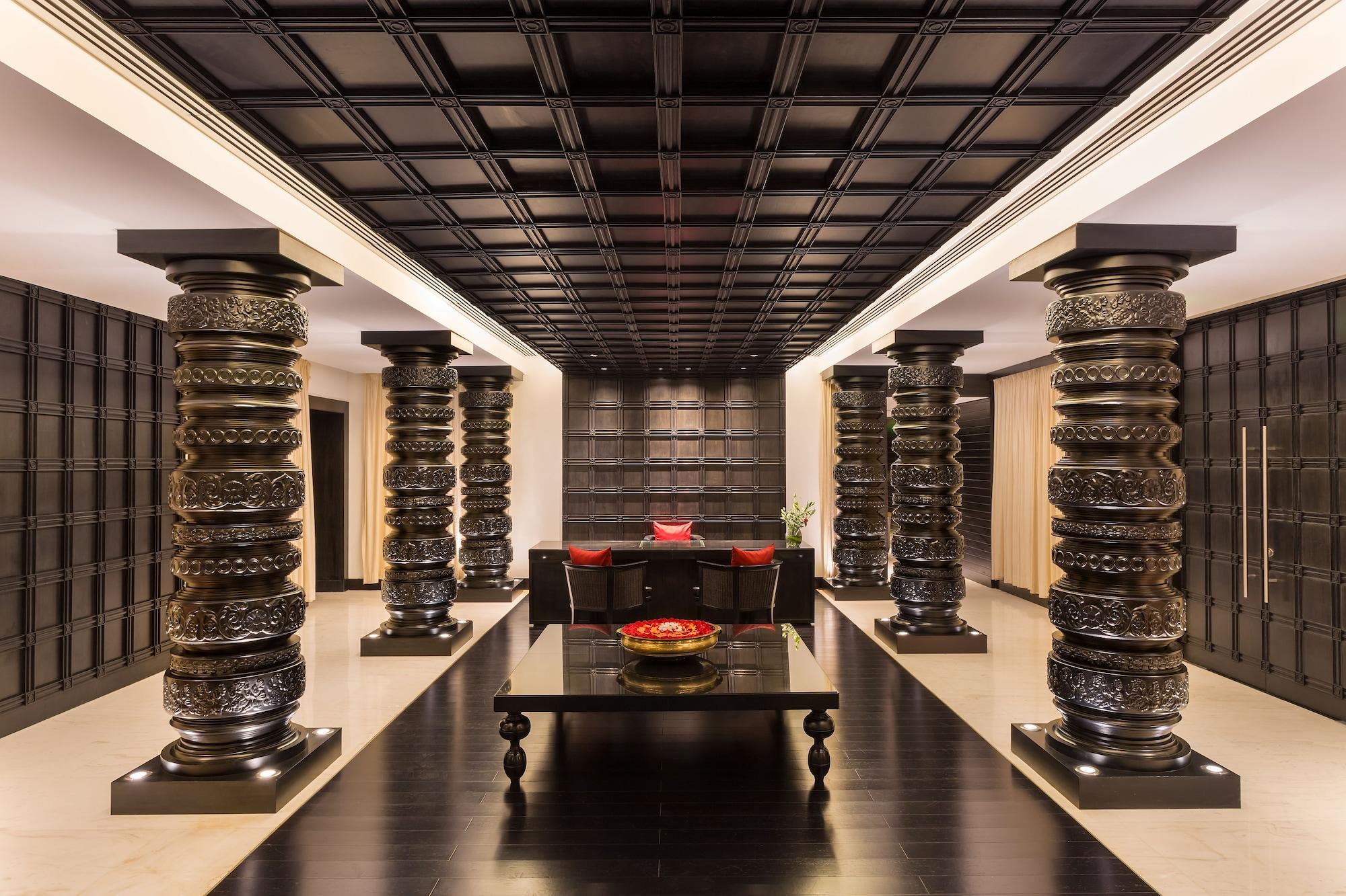 Spa Crowne Plaza Kochi by IHG