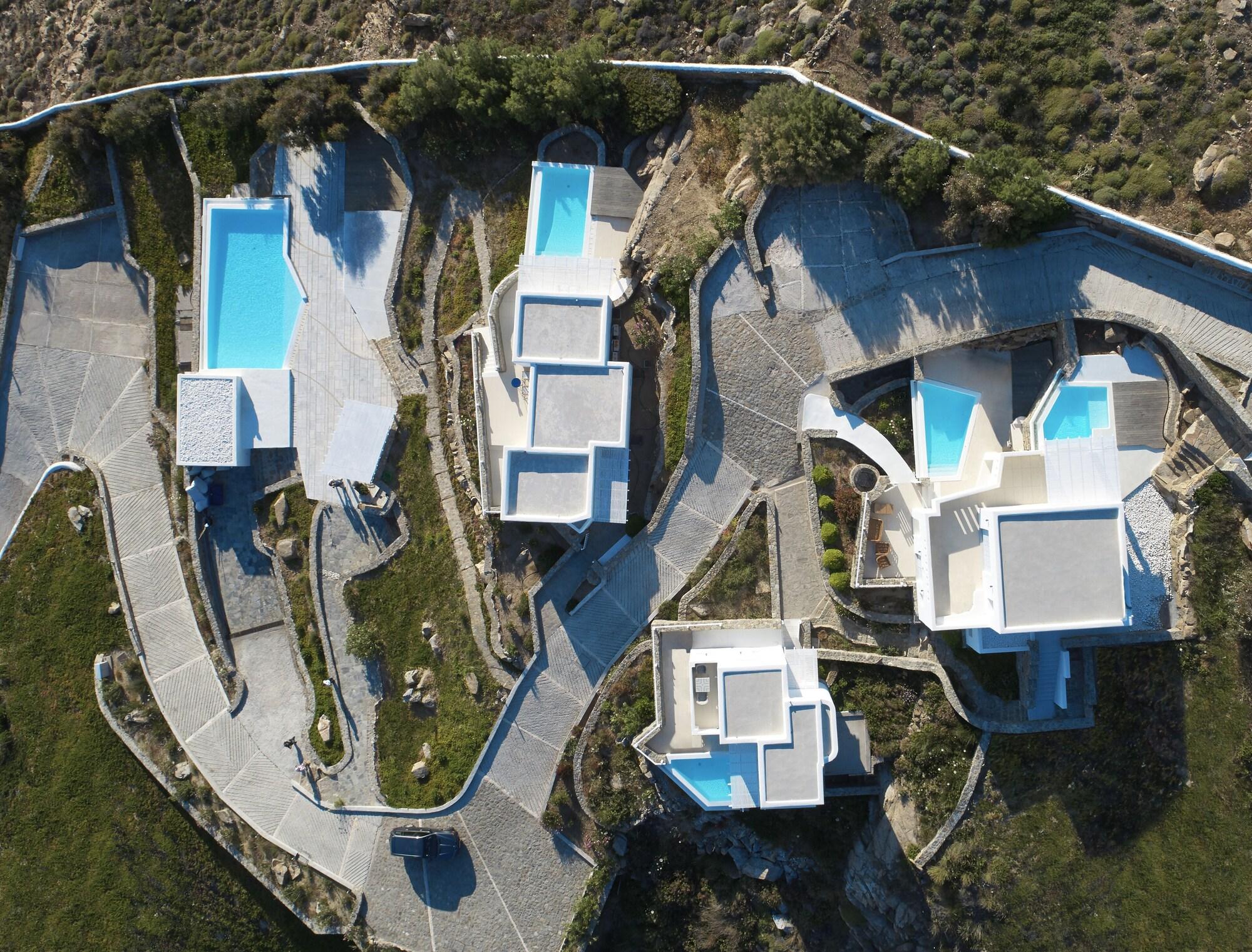 Vista da fachada Epic Blue Mykonos