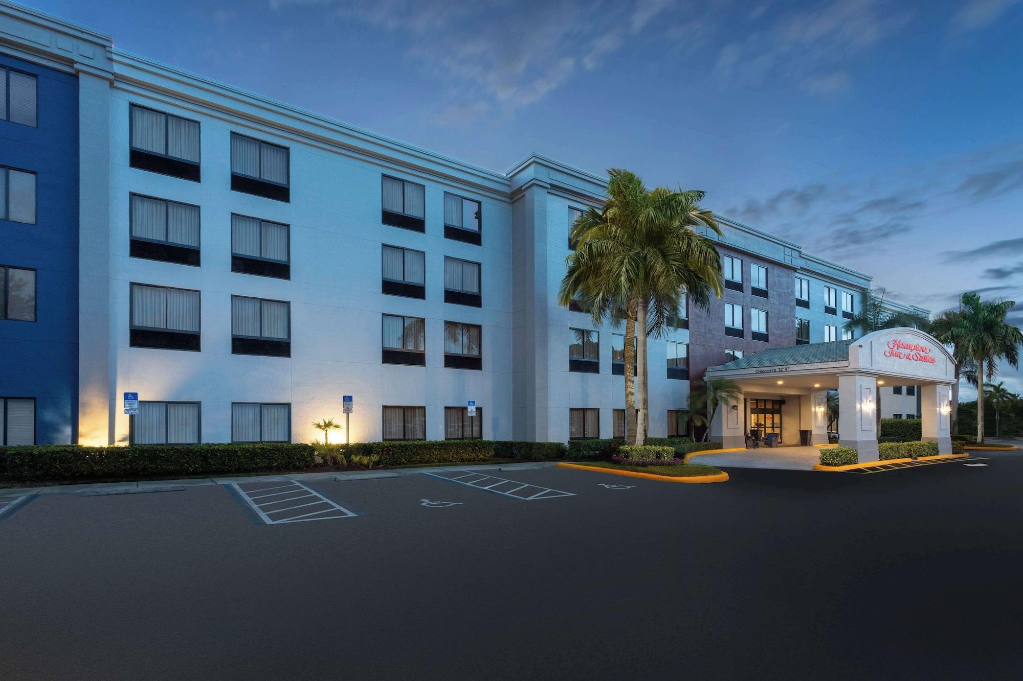 Vista Exterior Hampton Inn & Suites Boynton Beach