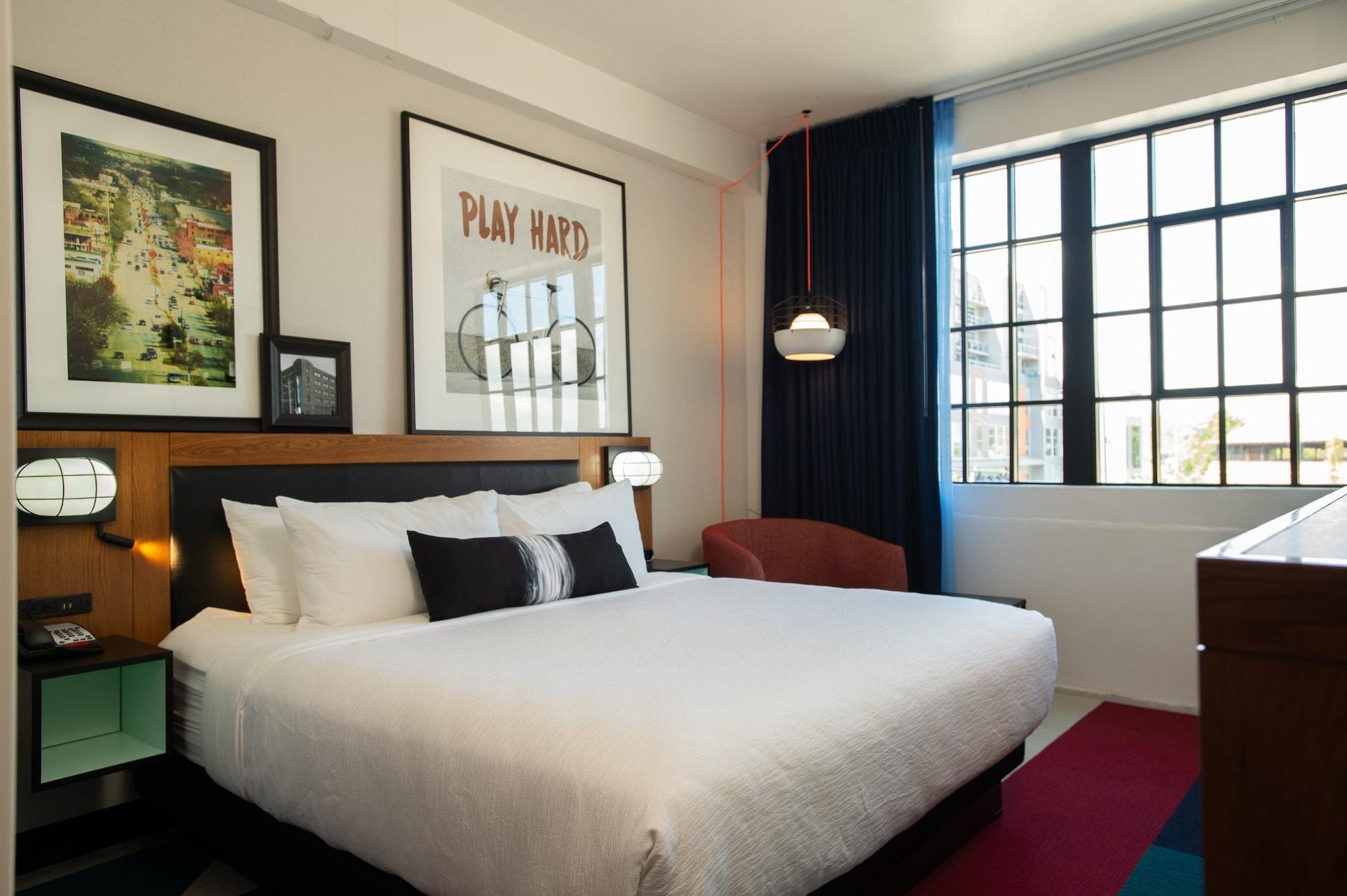 Habitación Hotel Indigo Madison Downtown by IHG