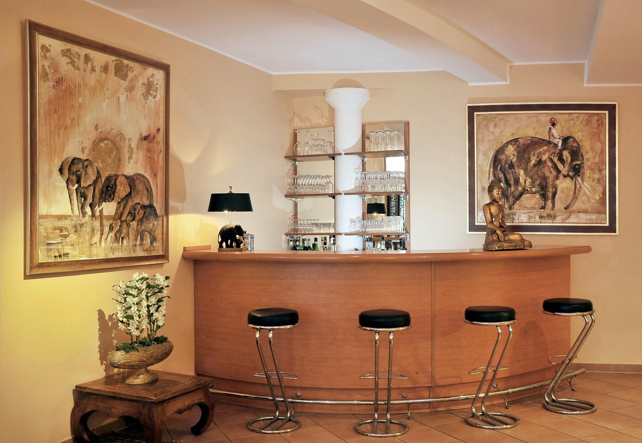 Bar/Salón Hotel Ludwig van Beethoven