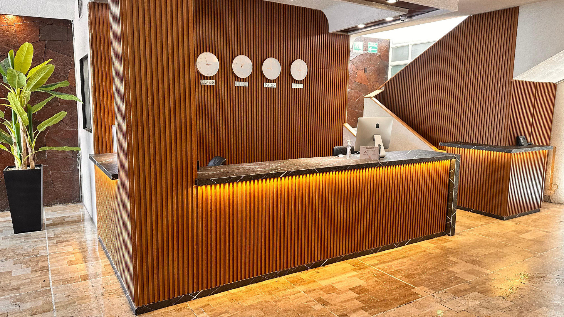 Vista Lobby Hotel del Fresno