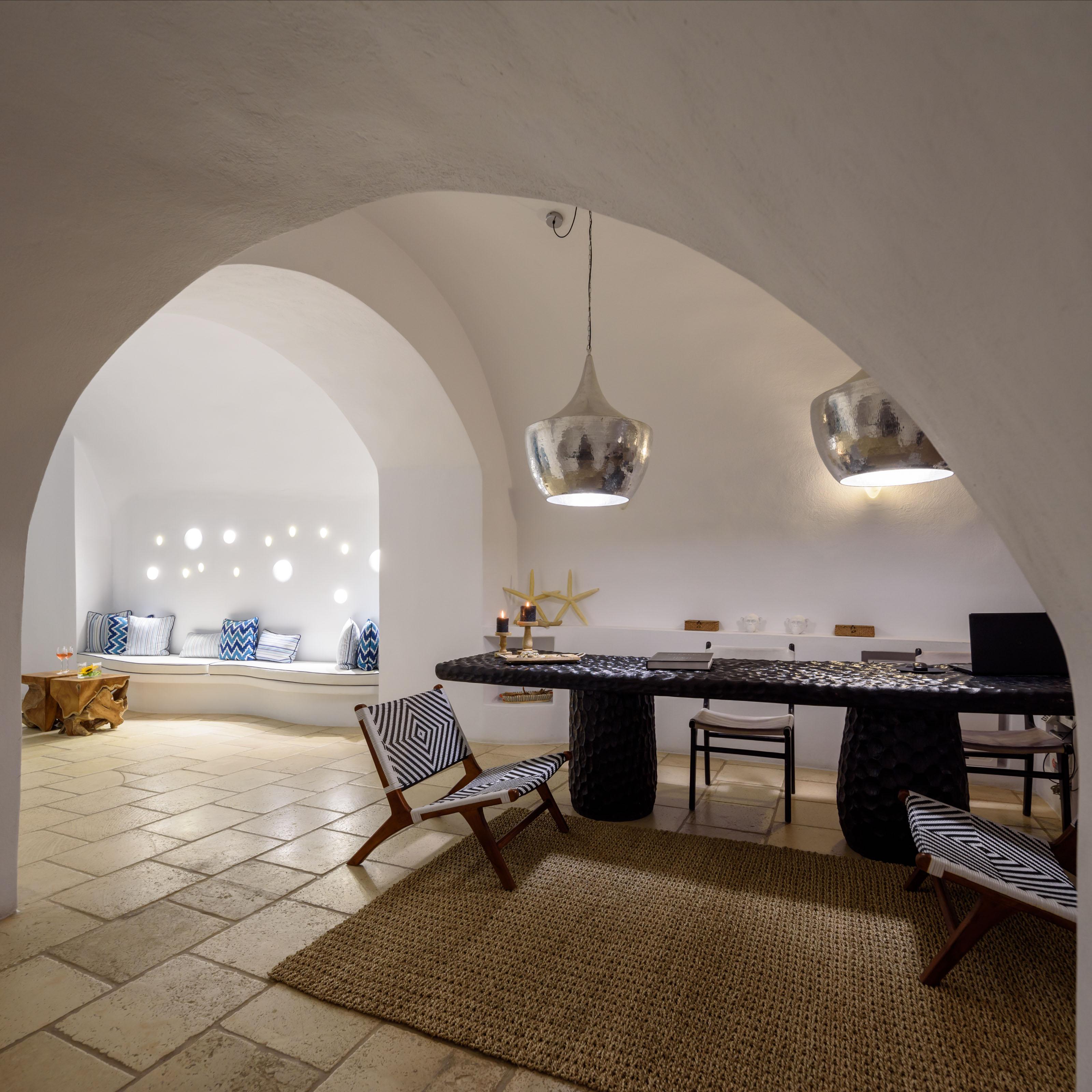 Vista Lobby Nefeles Luxury Suites