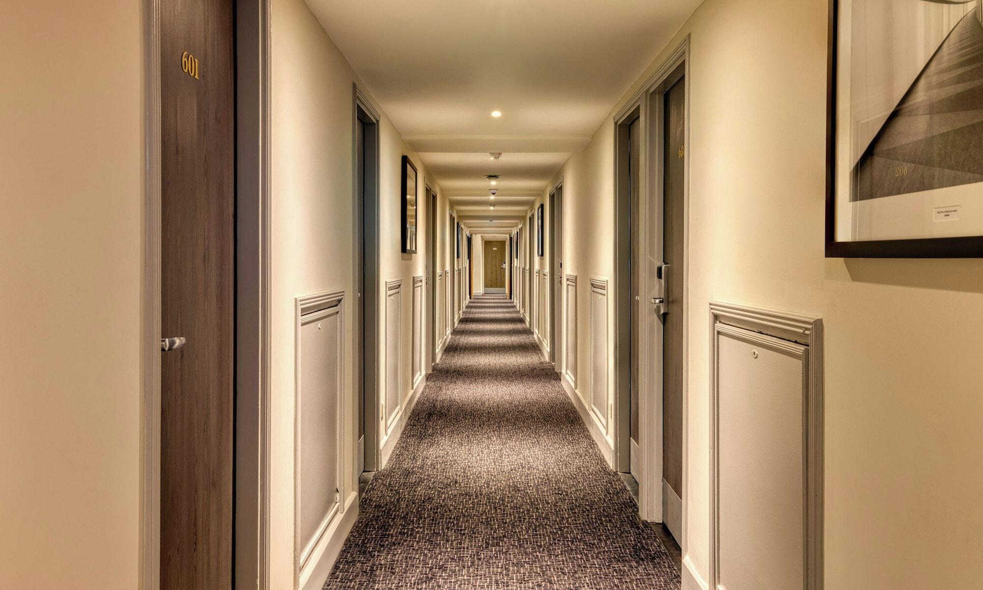 Varios President Hotel