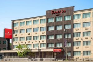 Alojamiento - Ramada Plaza by Wyndham Montreal